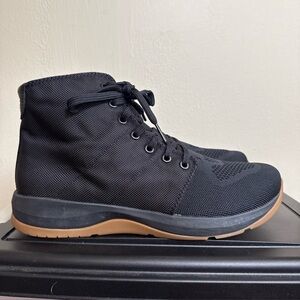 GO RUCK BALLISTIC TRAINERS Mid Top Black + Gum Sneakers 8.5 Mens 8 1/2 Boxing